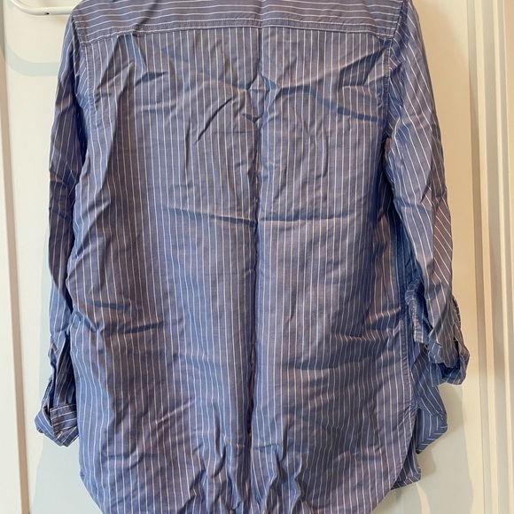 TNA button up - size S. NWOT - Picture 4 of 4